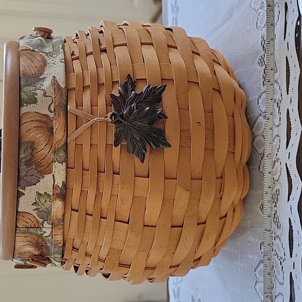 Longaberger 2001 Pumpkin Patch Basket - Picture 15 of 15